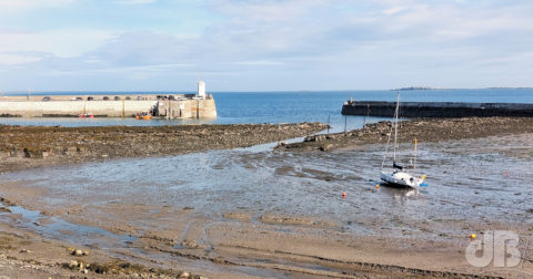 Low water, Seahouses